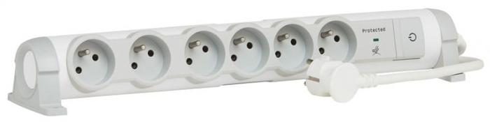 PRZEDŁUŻACZ Z OCHRONĄ PRZECIWPRZEPIĘCIOWĄ 6X2P+Z 1.5 M - 50097 - LEGRAND