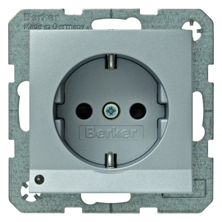 GNIAZDO SCHUKO Z UZIEMIENIEM Z PODŚWIETLENIEM ORIENTACYJNYM LED ALU MAT B.KWADRAT/B.7 - 41091404 - HAGER - BERKER