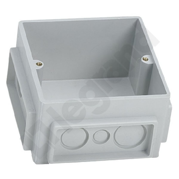 PODSTAWA PLASTIKOWA DO PUSZKI 3 MODUŁOWEJ - 650390 - LEGRAND
