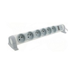 PRZEDŁUŻACZ Z WYŁĄCZNIKIEM /SAFE CONTROL/ 6X2P+Z 1.5 M - 50093 - LEGRAND