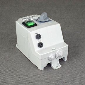 REGULATOR ELEKTRONICZNY PRĘDKOŚCI OBROTOWEJ WENTYLATORA W OBUDOWIE ARES 5,0  - 17886-9967 - BREVE