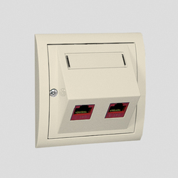 GNIAZDO KOMPUTEROWE RJ45 PODWÓJNE SKOŚNE Z POLEM OPISOWYM KAT 5E MONTAŻ NA WKRĘTY BEŻ SIMON CLASSIC - M52S/12 - KONTAKT SIMON