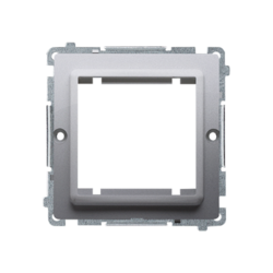 ADAPTER (PRZEJŚCIÓWKA) NA OSPRZĘT STANDARDU 45X45 MM. MONTAŻ DO PUSZKI NA WKRĘTY STAL INOX SIMON BASIC - BMA45/21 - KONTAKT SIMON