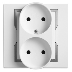 GNIAZDO PODWÓJNE MODUŁOWE BIAŁY + SREBRNY ELEMENT ZDOBNICZY QUATTRO - 1144-10 - ELEKTRO-PLAST NASIELSK