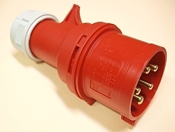 WTYCZKA PRZENOŚNA 32A 400V 3P+Z+N IP44 SHARK - 025-6 - PCE
