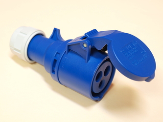 GNIAZDO PRZENOŚNE 32A 230V 2P+Z IP44 SHARK - 223-6 - PCE