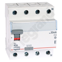 WYŁĄCZNIK RÓŻNICOWY 40A/30MA 4 POLOWY TYP AC P304 - 411708 - LEGRAND