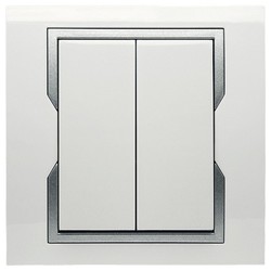 ŁĄCZNIK ŚWIECZNIKOWY MODUŁ BIAŁY + SREBRNY QUATTRO - 1111-10 - ELEKTRO-PLAST NASIELSK
