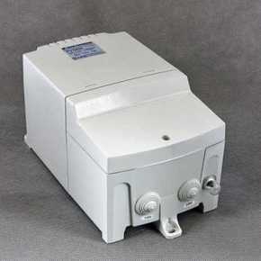 TRANSFORMATOR JEDNOFAZOWY IP54 PVS 630 230/ 12V Z ZABEZPIECZENIEM - 16012-9974 - BREVE